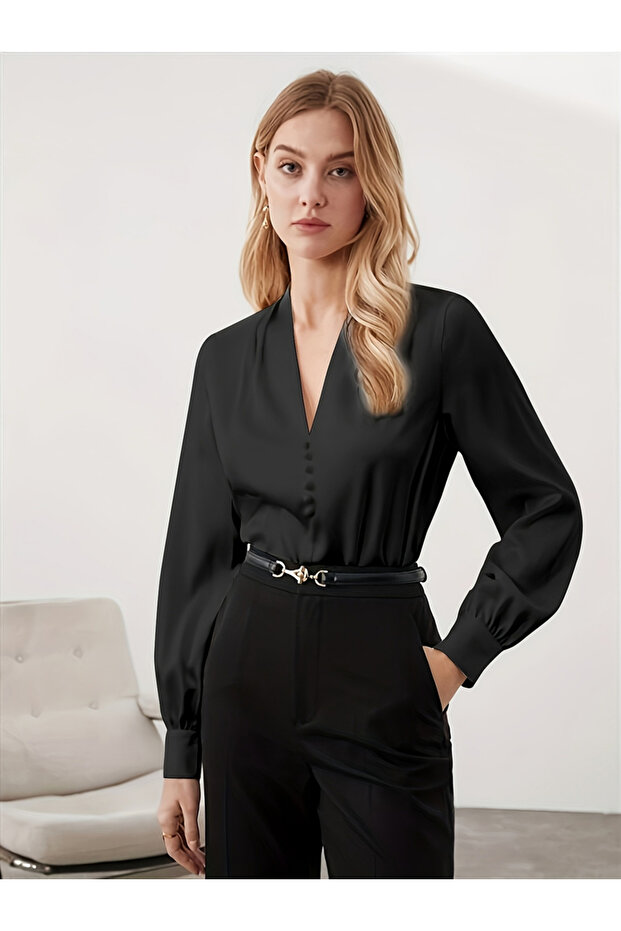 بلوزة سوداء سادة بأكمام طويلة - 5