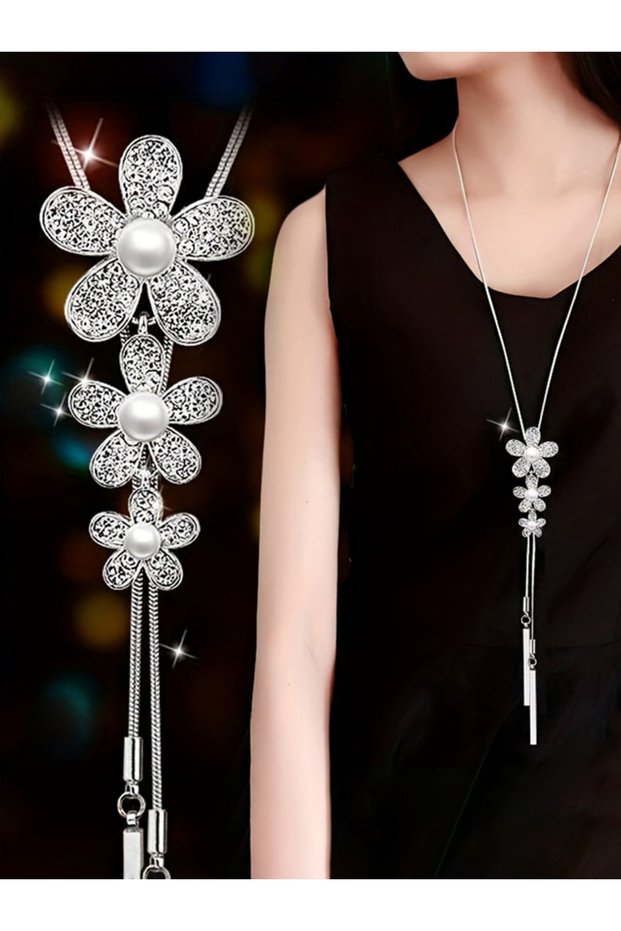 Rhinestone Faux Pearl Flower Pendant Necklace