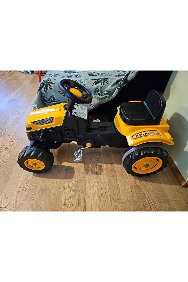 Tractor Excavator cu Cupă - 5