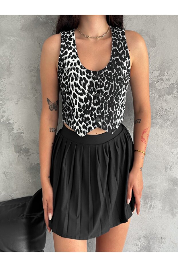 Leopard Print Buttoned Slim Vest - 2