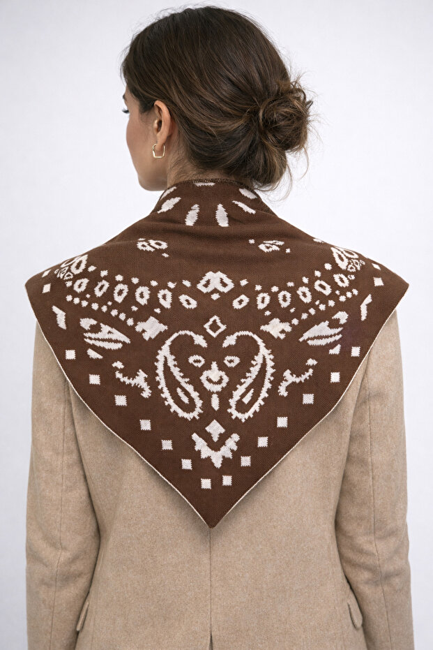 Patterned Double-Sided Knitwear Triangle Scarf - 3