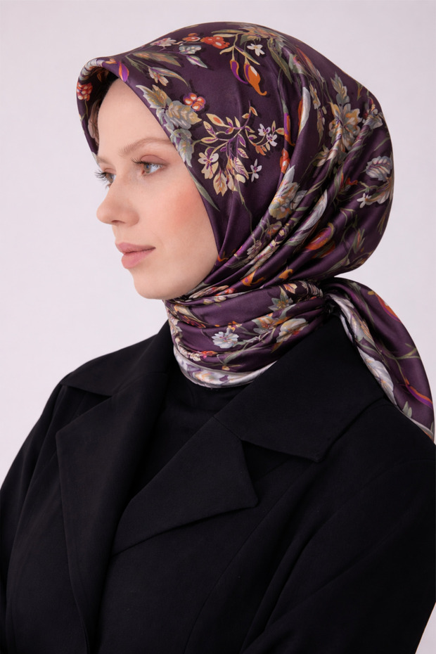 Tivil Pure Silk Scarf 4320 - 32 Plum Pepper Pattern