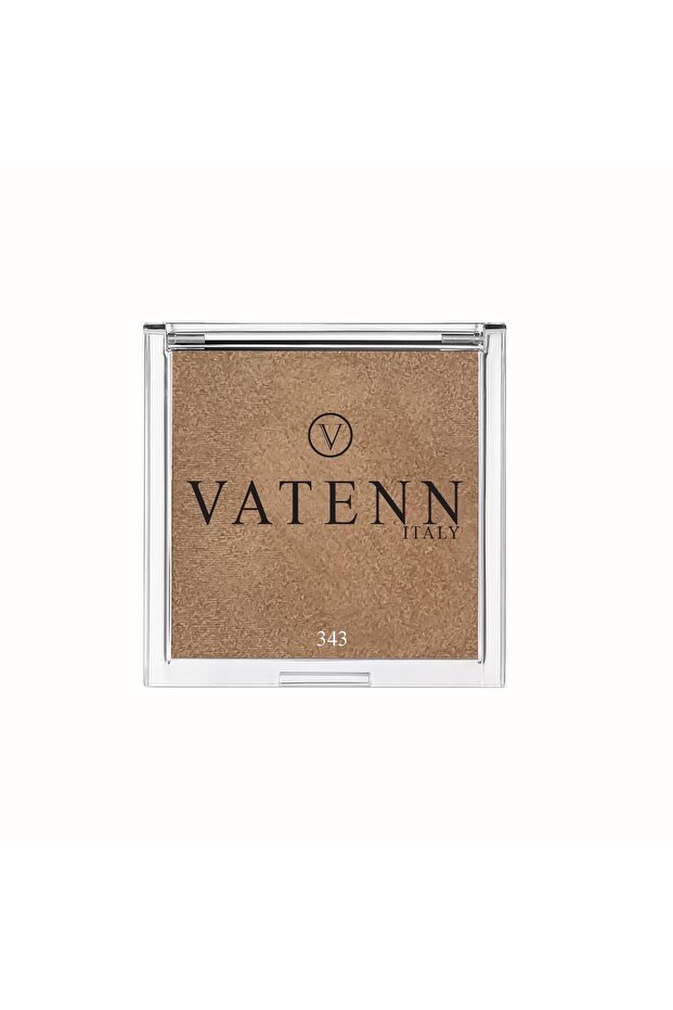 studio wet and dry highlighter and eyeshadow in shade 343