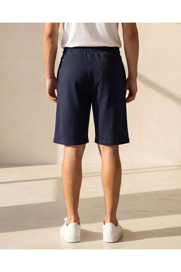 شورت رجالي أزرق داكن قماش إنترلوك - 4