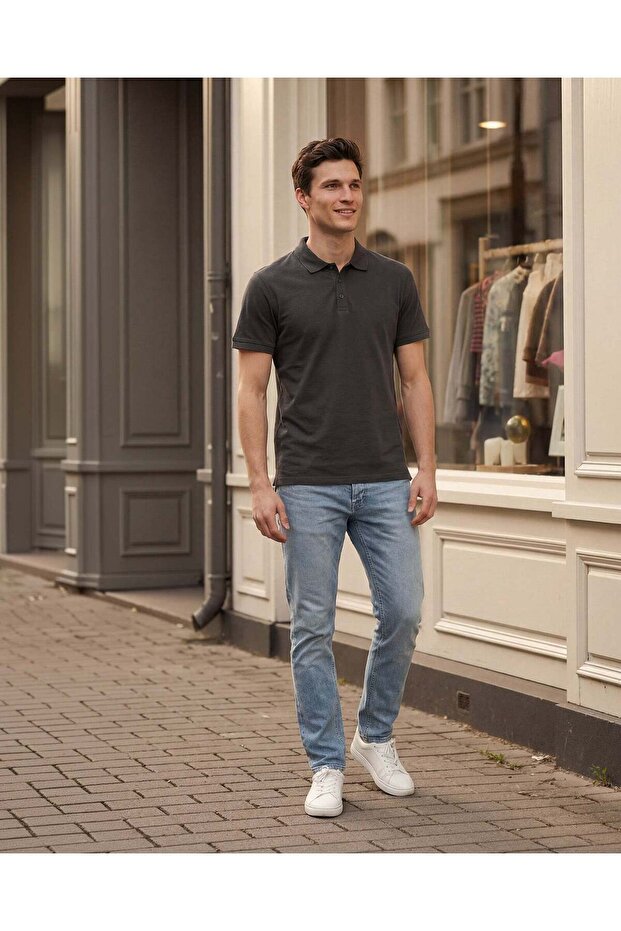 قميص بولو رجالي أساسي باللون الأخضر - 5