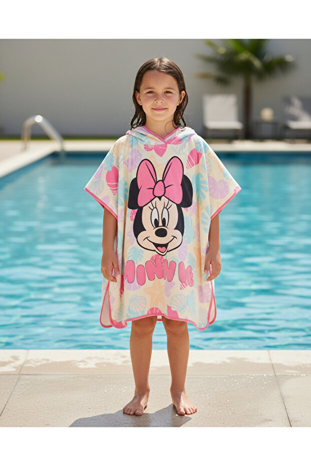 Girls Pink Minnie Mouse Printed Towel