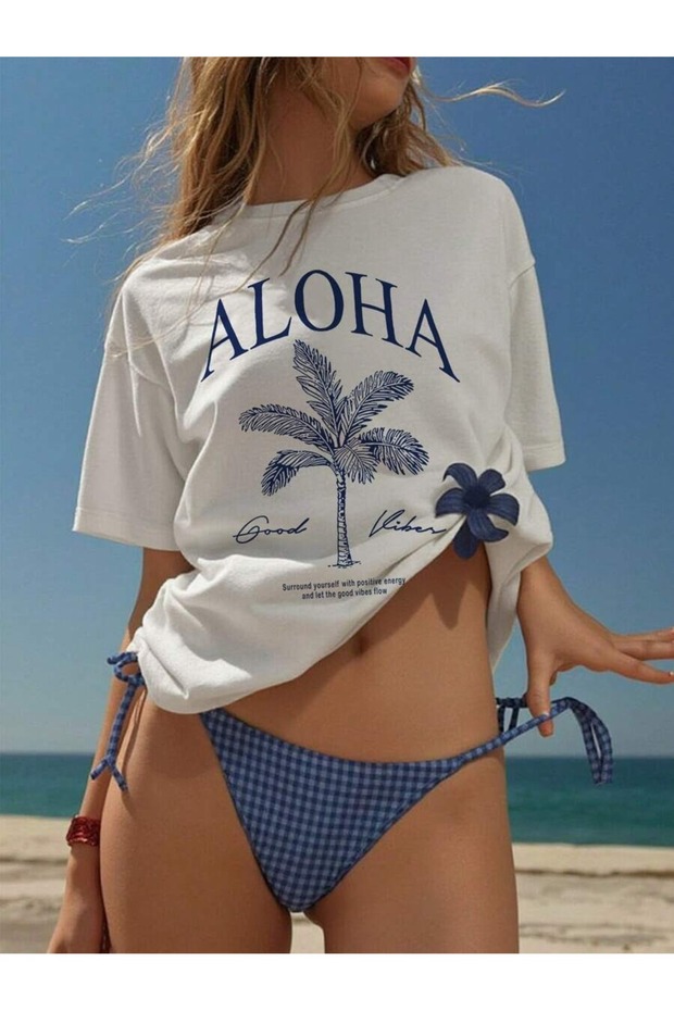 تي شيرت نسائي أبيض مطبوع عليه Aloha مقاس كبير
