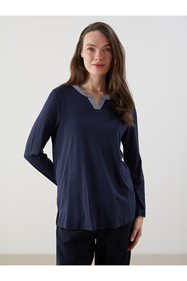 Missing Collar Women's Blouse