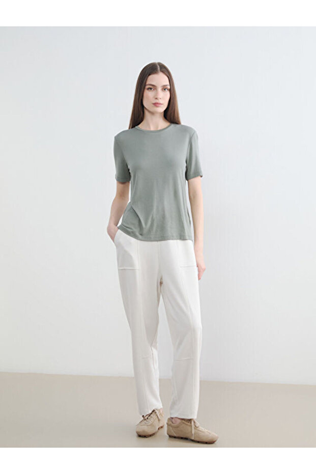 Esvab • Modern & Distinctive Soft Touch Women's Sweatpants with Waist Drawstring