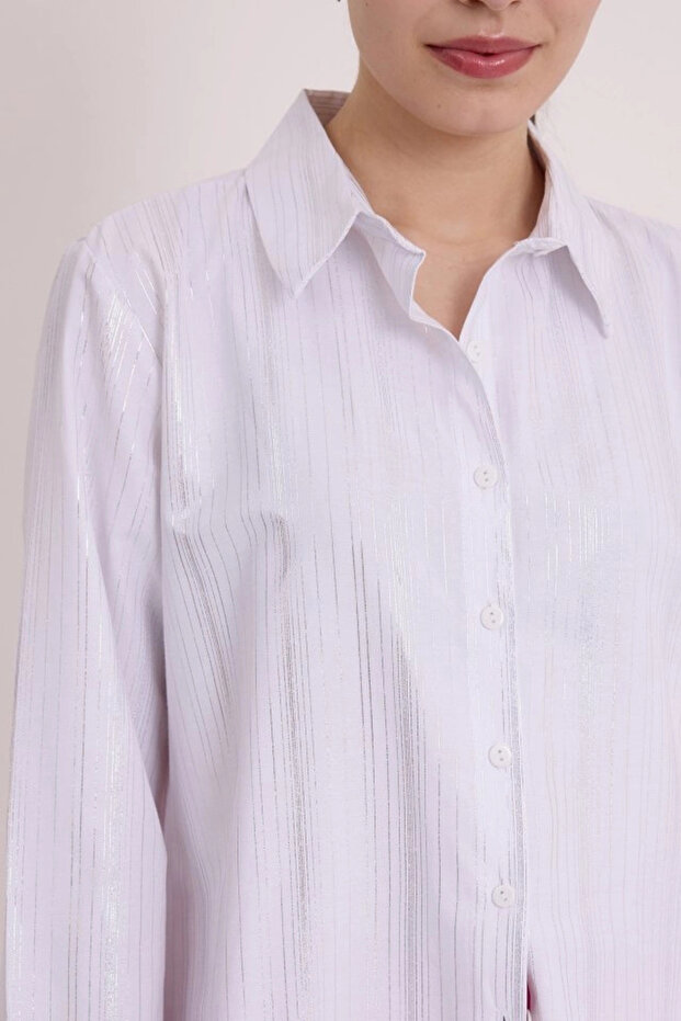 قميص منقوش برقائق الفضة البيضاء 20253 - 3