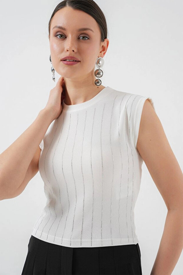 Zero Sleeve Stone Blouse 931 - White - 1