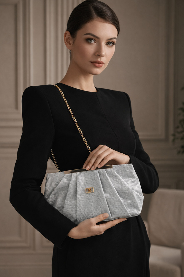 Women's Chain Strap Glittering Wedding Engagement Special Occasion Silver Evening Dress Bag