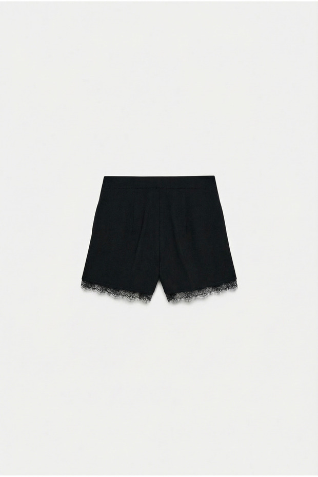 Siyah Dantel Detaylı Şort - 6