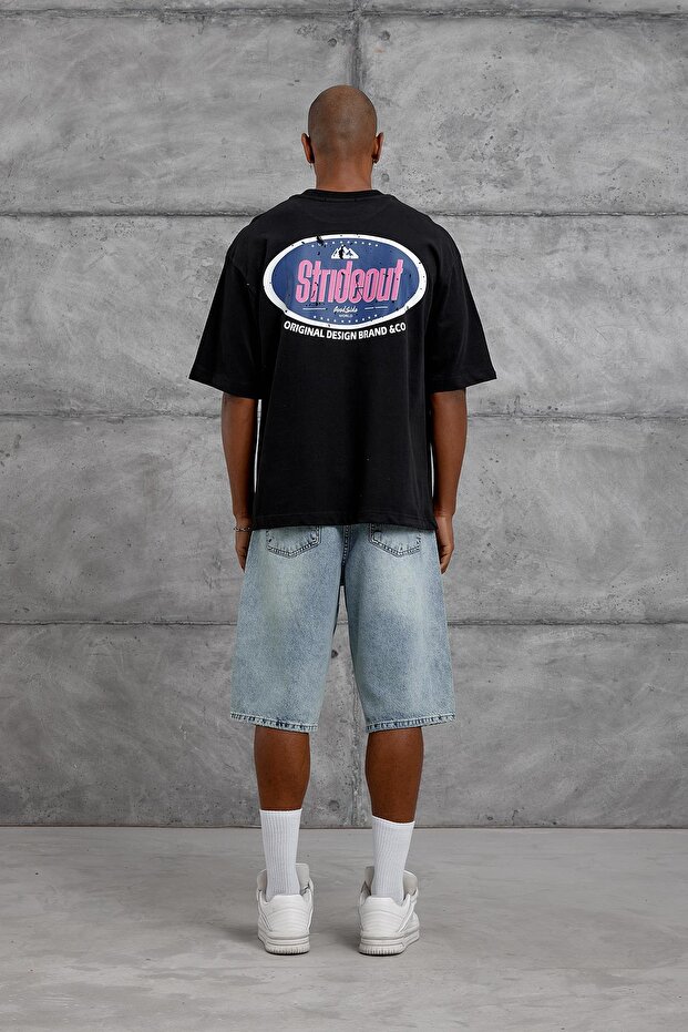 تيشيرت أسود كبير الحجم مطبوع عليه STRIDEOUT - 3
