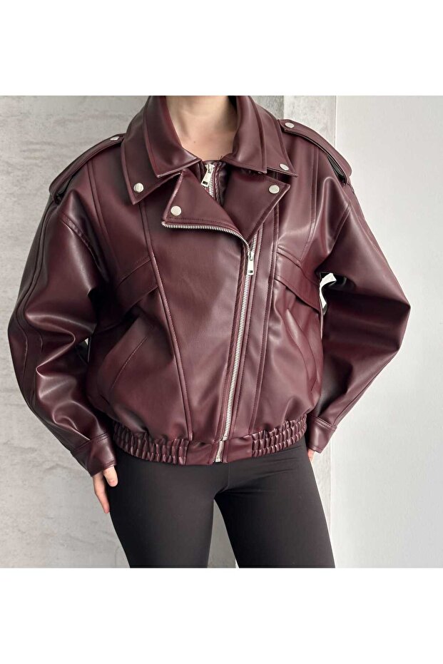 سترة جلدية كبيرة الحجم بتصميم مزدوج الإغلاق - 3