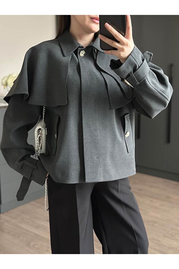 سترة بزر أمامي على شكل عباءة - 4