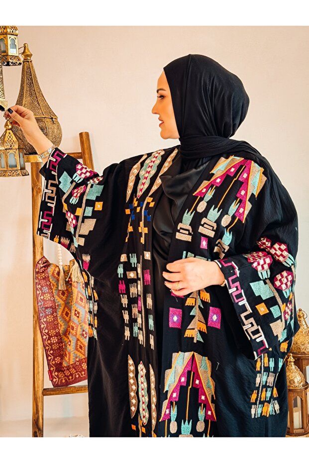 Elegant Pattern Abaya
