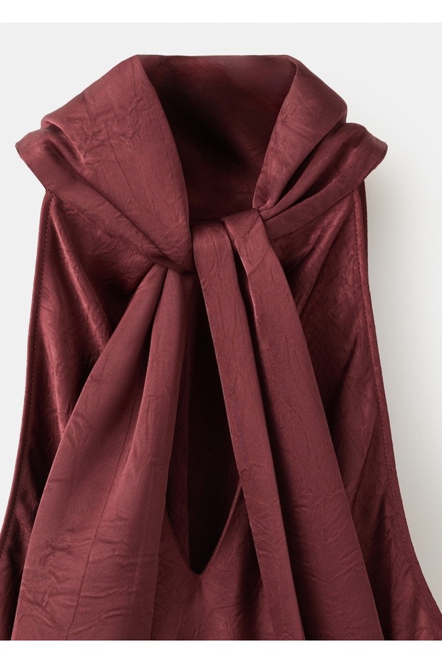 Kurdeleli halter yakalı elbise - 5