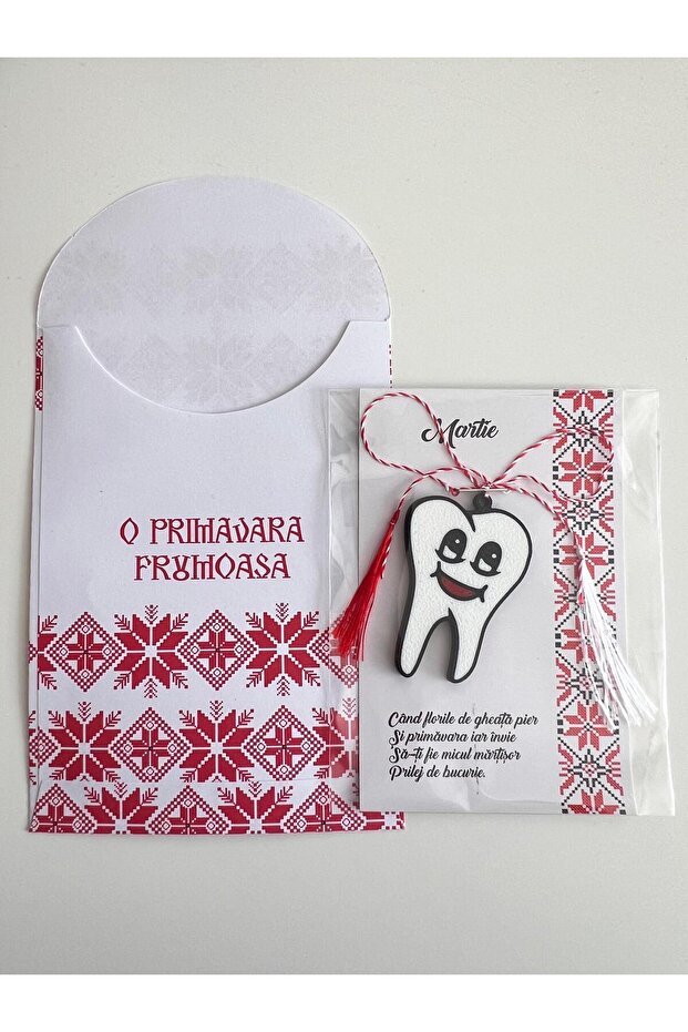 Martisor dintisor - 1