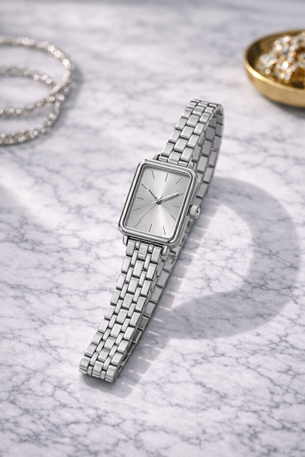 Women's Silver Rectangular Case Metal Cord Analog Wrist Watch Minimal Stylish Casual Watch