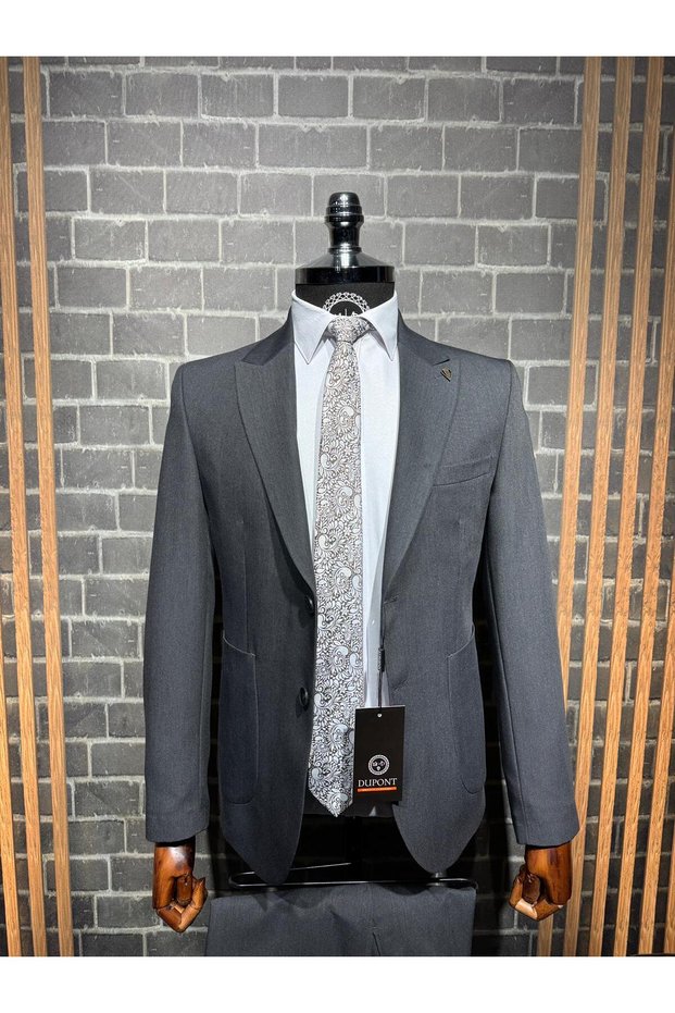 Modern Men's Suit – Pointed Collar Slim Fit Pocket