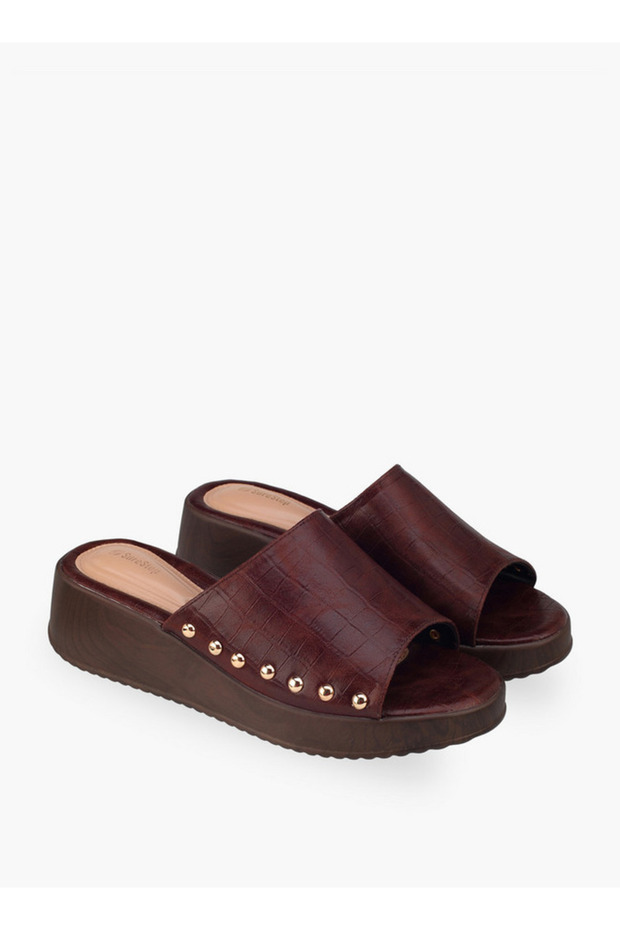 Women Textured Flatform Heel Sandals