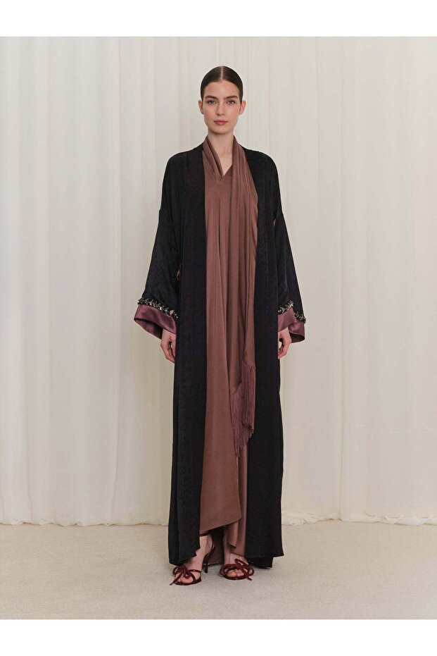 Kolda İşleme Detaylı Abaya - 2