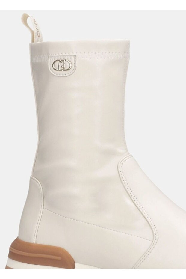 Bej Kauçuk Tabanlı Bot - 5