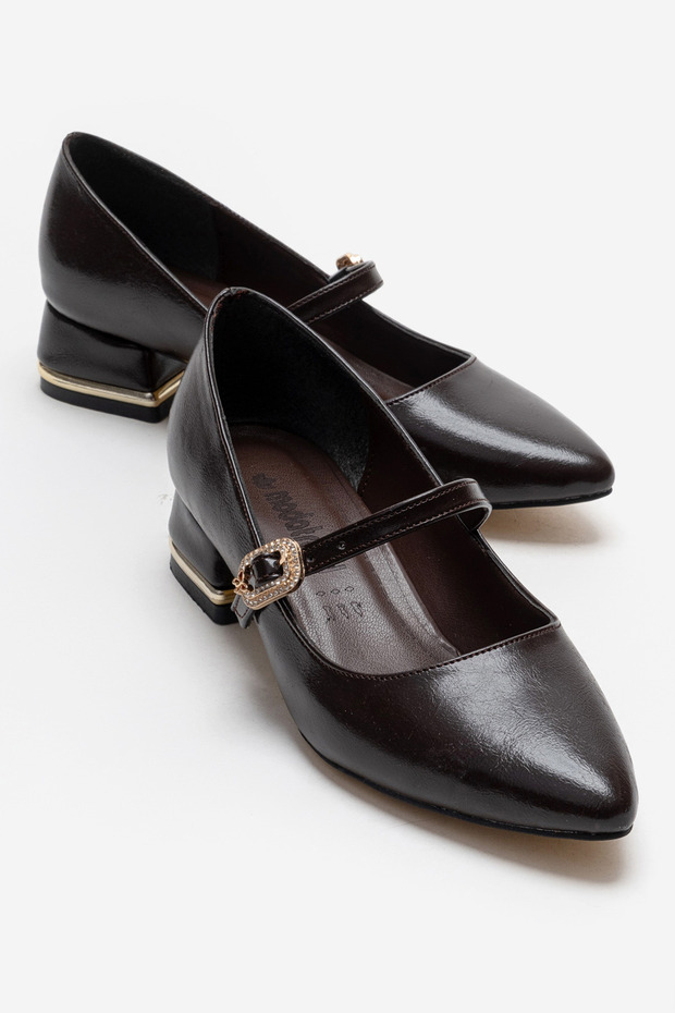 Pointed Toe Heeled Shoes with Stone Butterfly Buckle Brown Crinkled