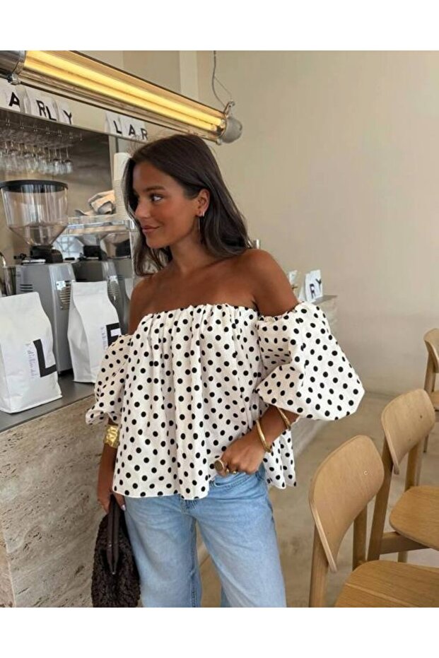 بلوزة منقطة - 1