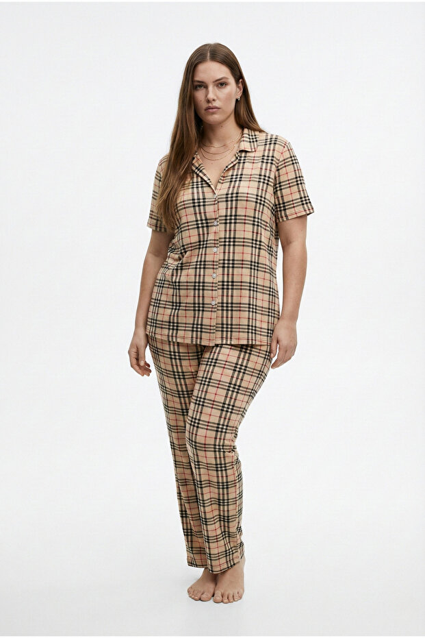 Soft Textured Milan Fabric Short Sleeve Women's Pajama Set