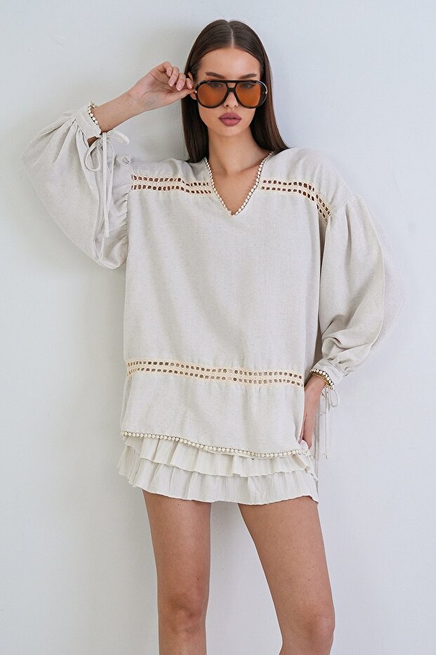 Stone V-Neck Scallop Embroidered Comfortable Fit Linen Blouse Alc-X15374