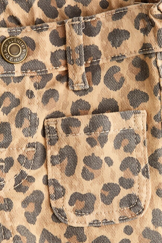 Flared Leg Jeans - 2