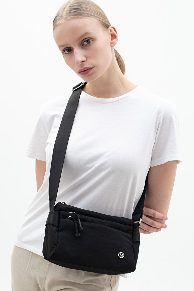 Women's Arm Bag Black Byn2511