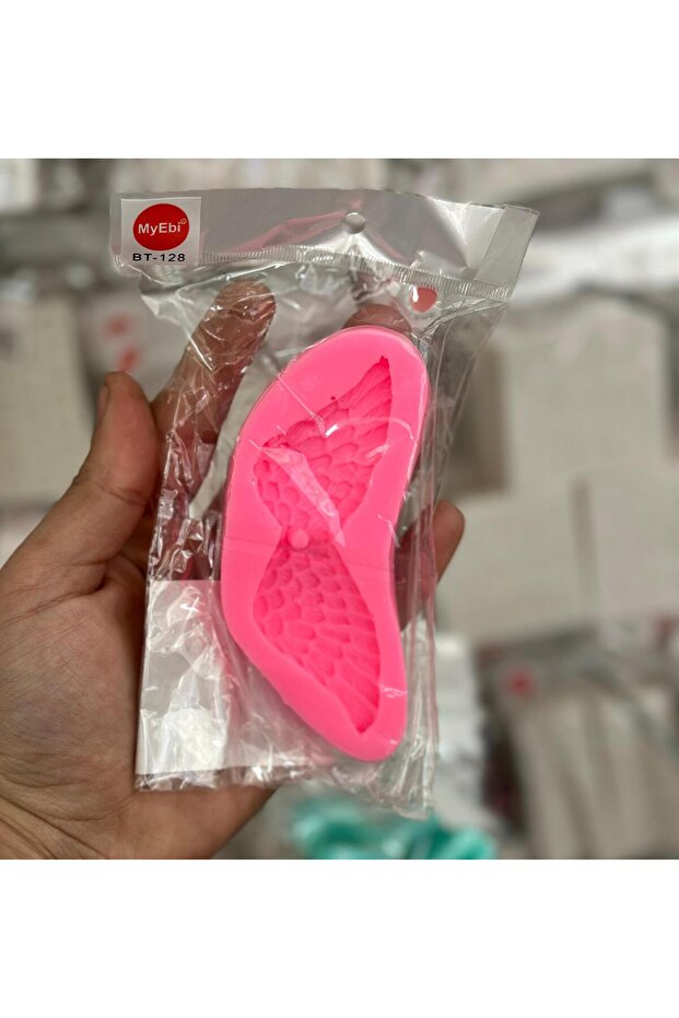 Bt-128 angel wing silicone mold 11 x 5 cm