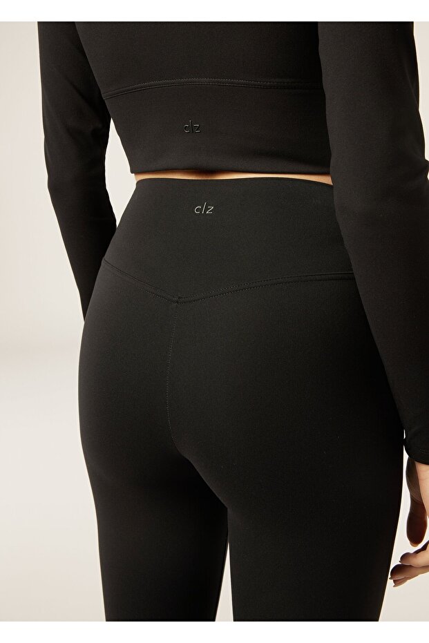 First Class Tayt - 4