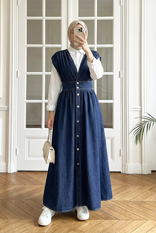 Buttoned V-Neck Zero Sleeve Denim Gilet - Navy Blue