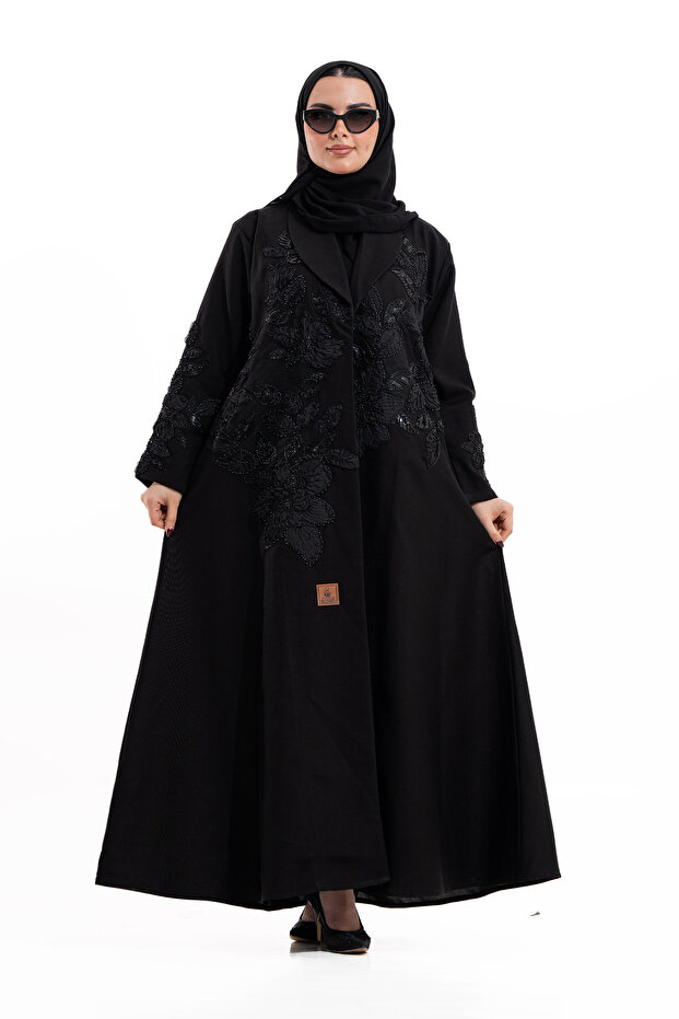 عباية منال