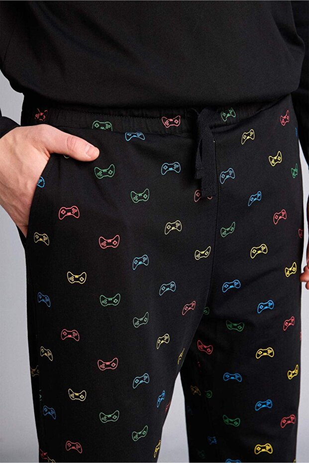 Knitted Set (26 Items) - 6