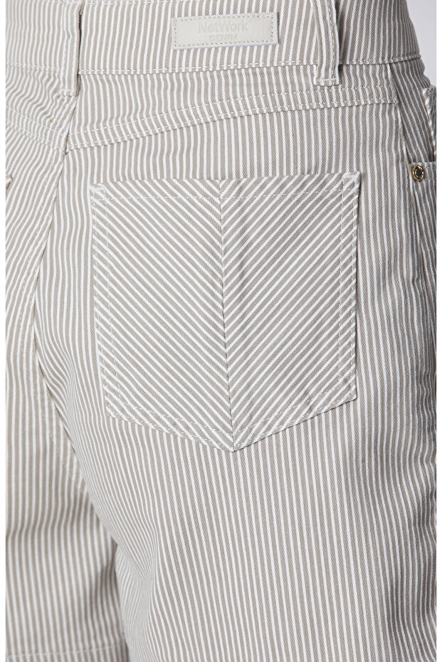 Beyaz Bej Denim Şort - 5