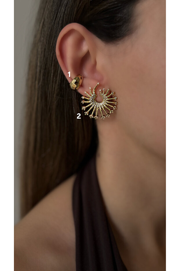 Number 1 Gold Earcuff (1 Pair of Earcuffs)