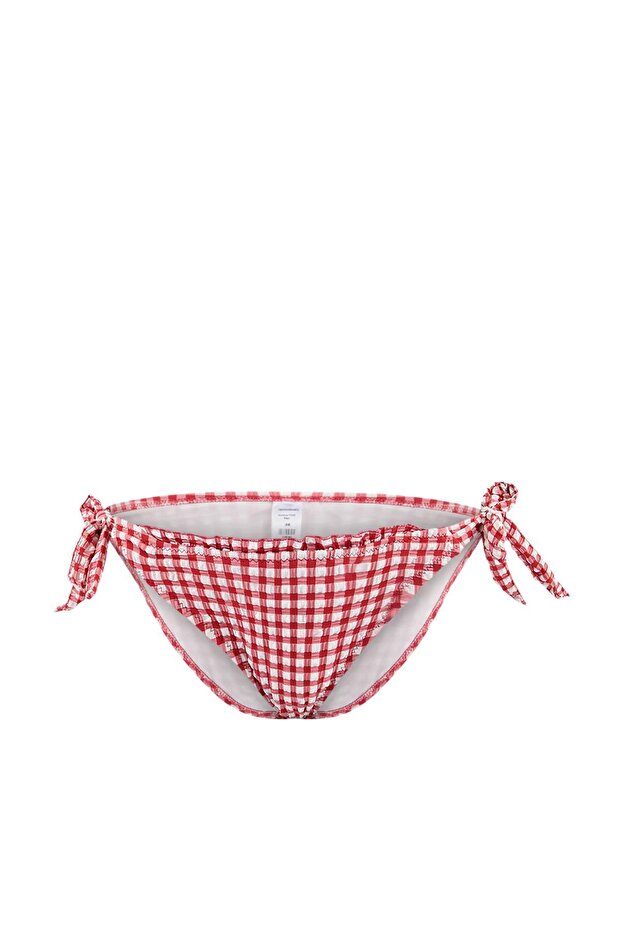 Kırmızı Pötikareli Dokulu Fırfırlı Regular Normal Bel Bikini Altı TBESS22BA0074 - 4