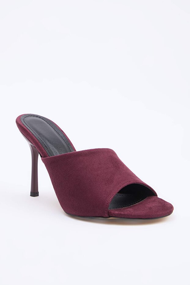 Bordo Süet 9 cm Kadın Klasik Topuklu Ayakkabı TAKSS26TO00028 - 2