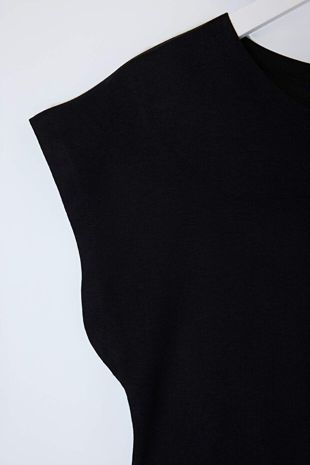 Siyah Viskon Ribana Süper Crop Basic Örme Büyük Beden Bluz TBBSS26AF00066 - 5