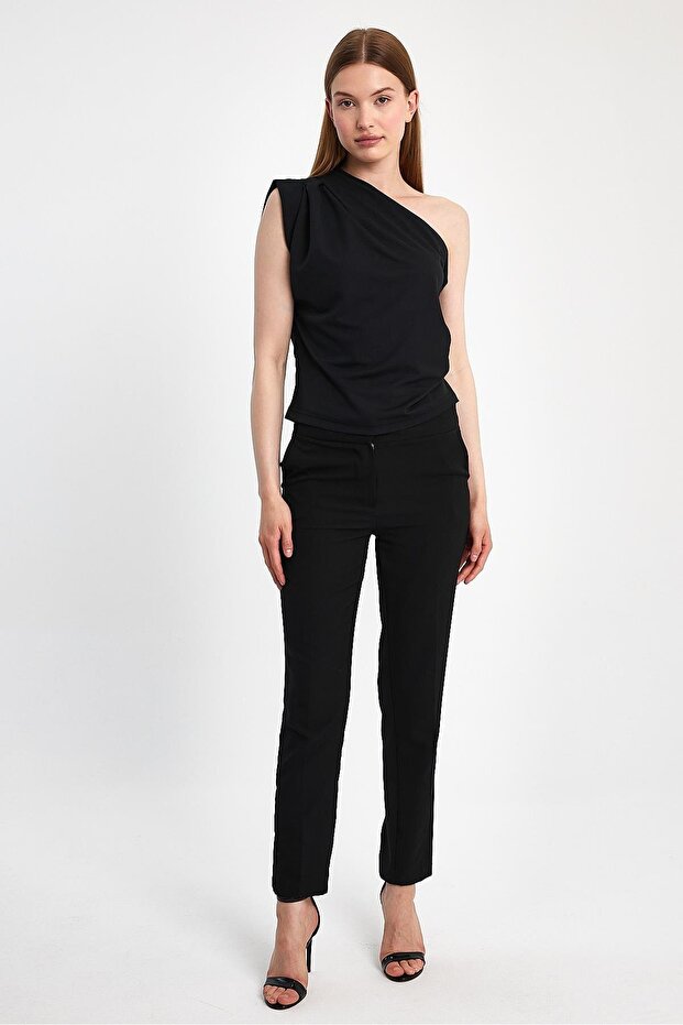 بلوزة بأكمام واحدة - 1