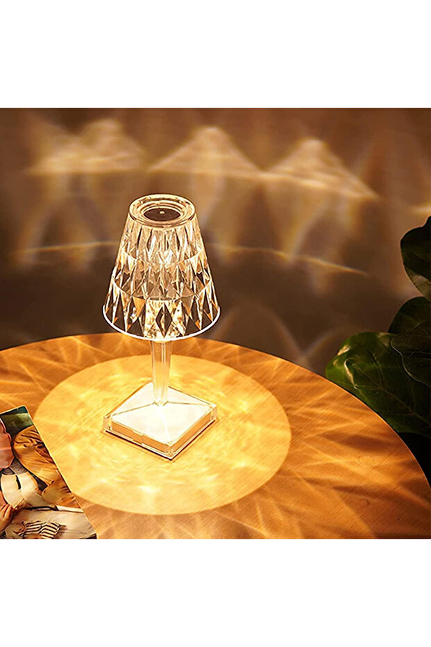 مصباح طاولة من أكريليك الماسي (متعدد الألوان) - 8