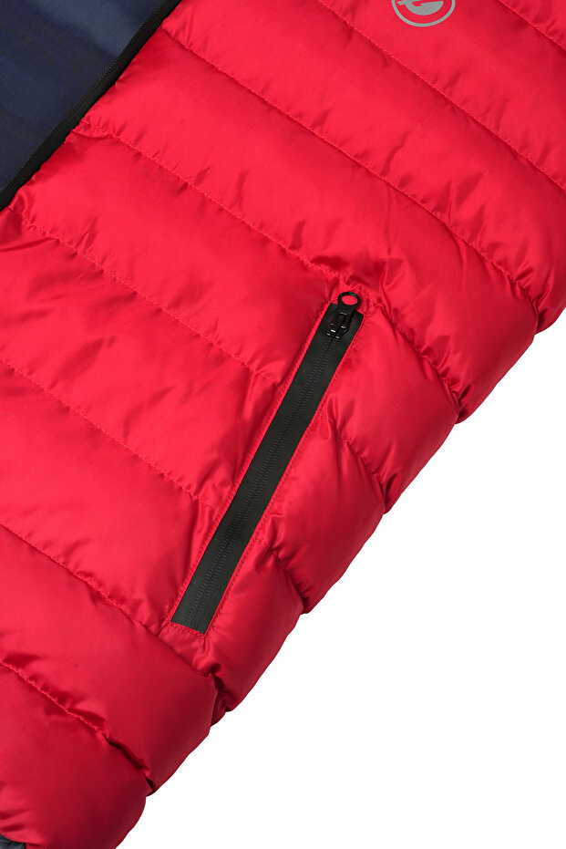 سترة حمراء قابلة للنفخ - 5