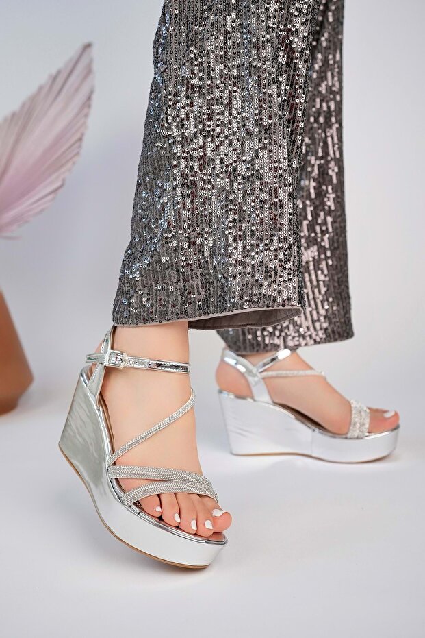 Ba04266 Silver R Women's Ankle-Strap Daily Shoes with Stones and 9cm Heel - Silver Patent Leather - 40