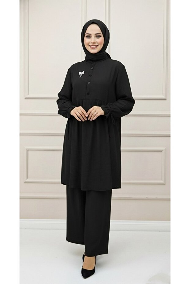Lilyum Takim Strawberry Fabric Black Color Double Suit with Top and Pants with Openable Buttons