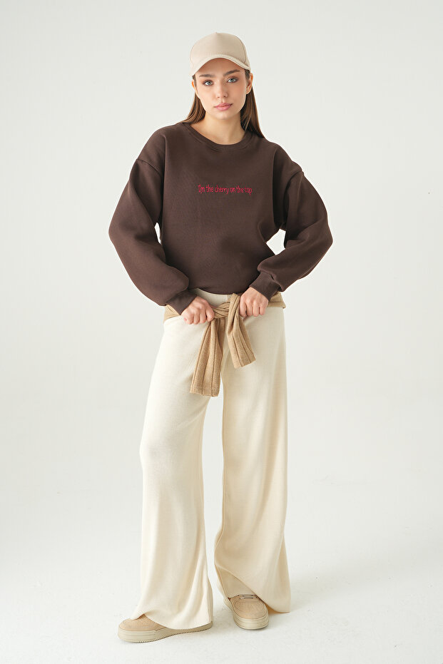 1041 سويت شيرت مطبوع باللون البني - 3
